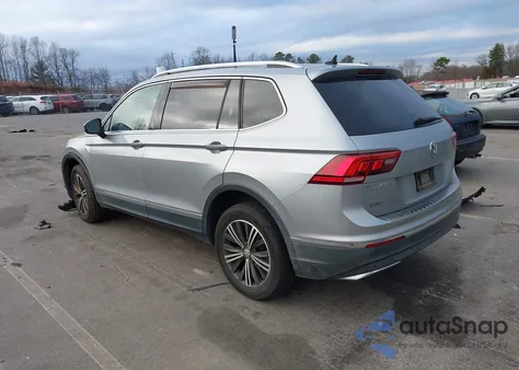 2019 Volkswagen Tiguan 2.0T Se/2.0T Sel/2.0T Sel R-Line/2.0T Sel R-Line Black from USA, damaged, VIN 3VV3B7AX3KM128648